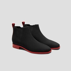 Vivaia Ryan Slip-On Boots Black and Ruby Red